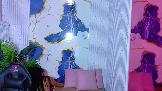 Lexy tay online show from 27, 7, 2026