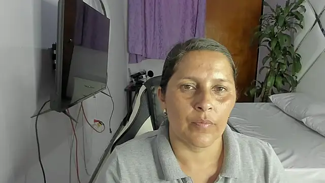 KikaDuque online show from 17, 7, 2026