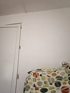 Vera Elle online show from 25, 9, 2025