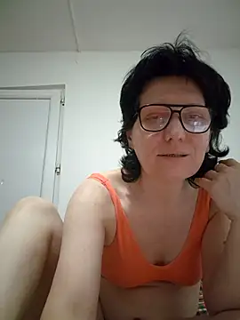 Vera Elle online show from 1, 3, 2026