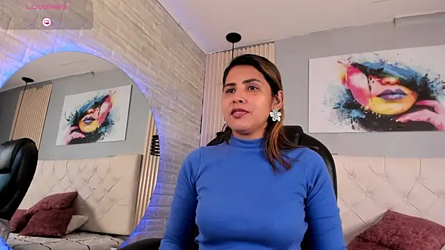 scarletbaker  online show from 2, 10, 2025