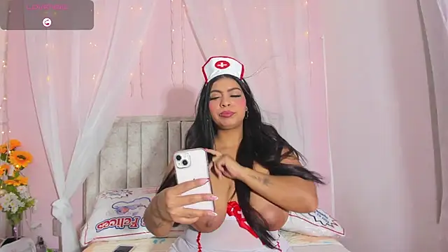 Rachellcooperrr online show from 23, 9, 2025