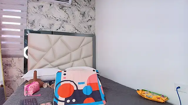 carol juicyy online show from 26, 11, 2025