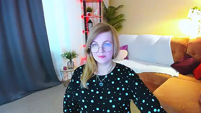 YourUniverser online show from 23, 4, 2026