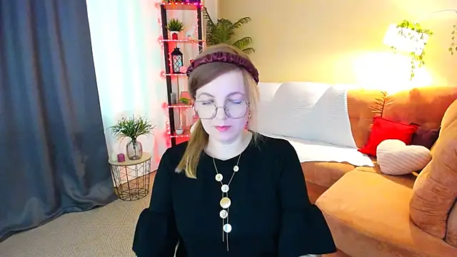 YourUniverser online show from 27, 4, 2026