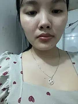 Snapshot of Xu_Xubaby chatting on 8, 10, 2025 Xu Xubaby online show from 8, 10, 2025