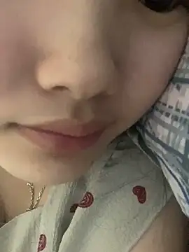 Snapshot of Xu_Xubaby chatting on 22, 10, 2025 Xu Xubaby online show from 22, 10, 2025