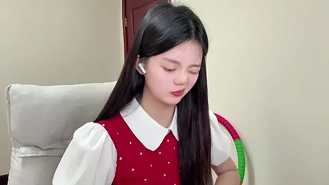 Nicole-13 online show from 21, 4, 2026