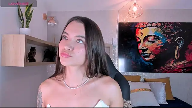 aitana baker  online show from 28, 6, 2026