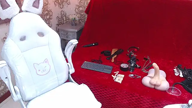 KendyLoveLans online show from 4, 6, 2026