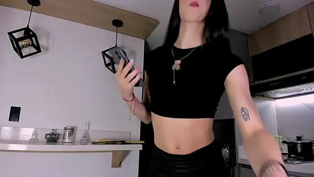 fhalon foxxxys  online show from 28, 6, 2026