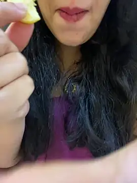 Snapshot of Bold-arabic-vibes chatting on 28, 11, 2025 Bold-arabic-vibes online show from 28, 11, 2025