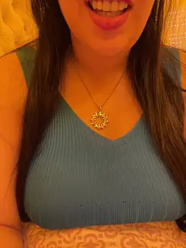 Snapshot of Bold-arabic-vibes chatting on 6, 5, 2026 Bold-arabic-vibes online show from 6, 5, 2026