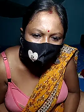 Snapshot of Hotty-rosni chatting on 20, 9, 2025 Hotty-rosni online show from 20, 9, 2025