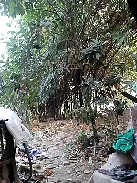 Snapshot of Hotty-rosni chatting on 4, 12, 2025 Hotty-rosni online show from 4, 12, 2025