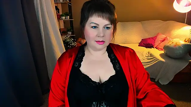 CrystaalStaar online show from 4, 2, 2026