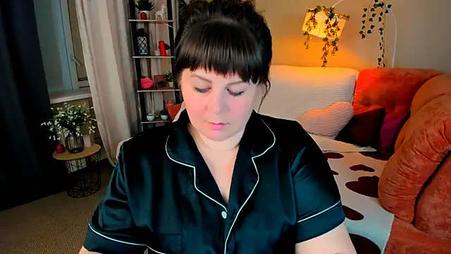 Snapshot of CrystaalStaar chatting on 5, 6, 2026 CrystaalStaar online show from 5, 6, 2026