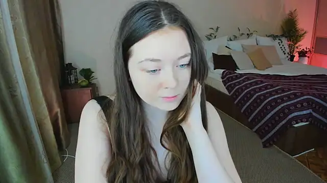 AlluringLookk online show from 7, 2, 2026