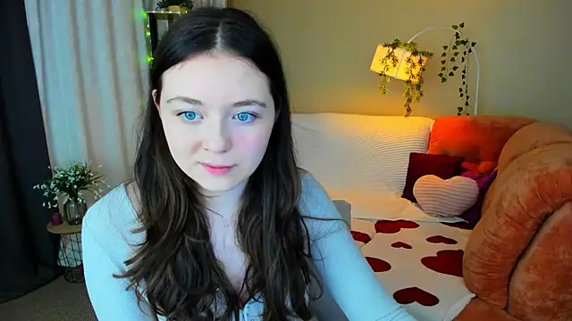 AlluringLookk online show from 7, 6, 2026