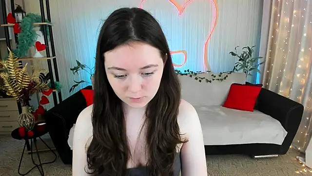 Snapshot of AlluringLookk chatting on 18, 6, 2026 AlluringLookk online show from 18, 6, 2026