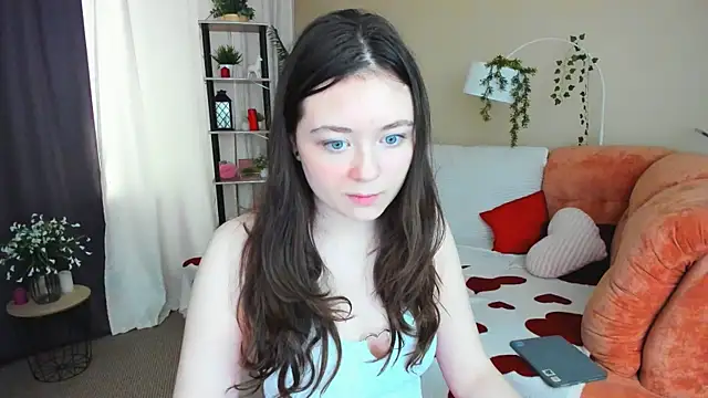 Snapshot of AlluringLookk chatting on 19, 6, 2026 AlluringLookk online show from 19, 6, 2026