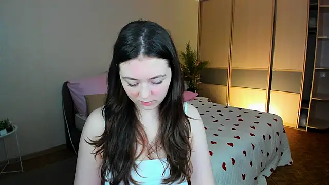 Snapshot of AlluringLookk chatting on 24, 6, 2026 AlluringLookk online show from 24, 6, 2026