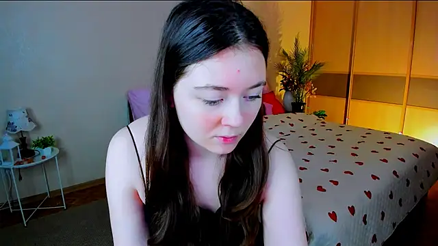 Snapshot of AlluringLookk chatting on 13, 7, 2026 AlluringLookk online show from 13, 7, 2026