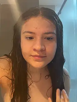 Emilyybennet  online show from 7, 8, 2026