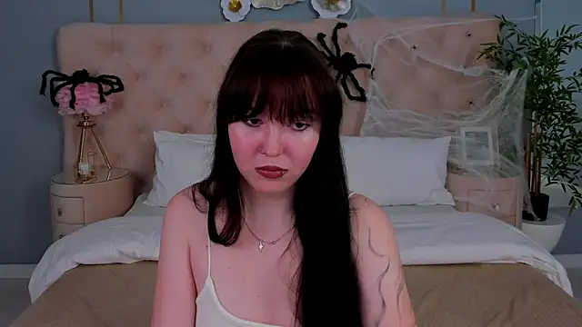 VanessaFields online show from 25, 10, 2025