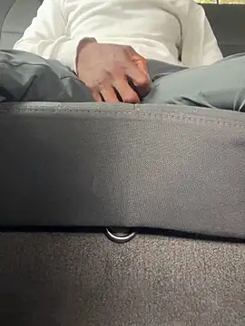 Dickey-B-RSA online show from 6, 11, 2025