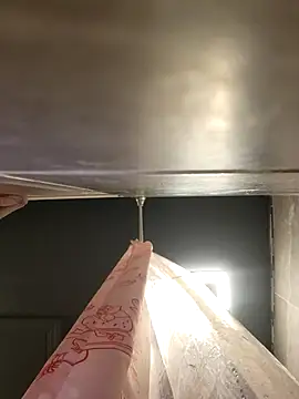 chocolate bella online show from 22, 4, 2026