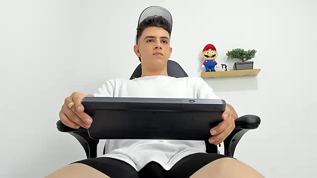 Mikecooper online show from 11, 9, 2025