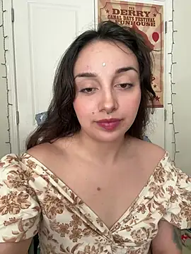 CharmingMaddie online show from 22, 4, 2026