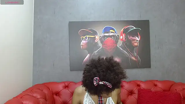 Violett Salvatore online show from 15, 12, 2025