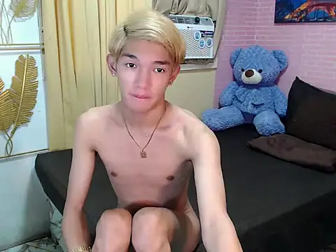 fuckerfriendsxx online show from 23, 4, 2026