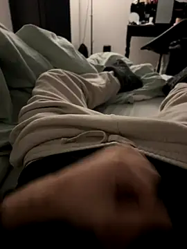 Frankieyyy1 online show from 5, 1, 2026