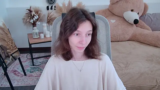 EmmanuellBrown online show from 27, 4, 2026