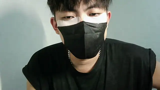 bigbb101011 online show from 11, 9, 2025