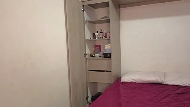 Candela    online show from 22, 4, 2026