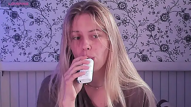 AngelAnty online show from 5, 7, 2026