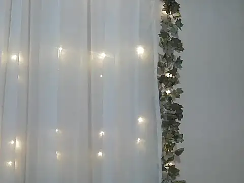 angelainparis28 online show from 21, 11, 2025