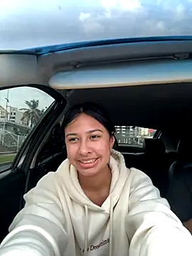 Snapshot of lynn9000 chatting on 20, 10, 2025 lynn9000 online show from 20, 10, 2025