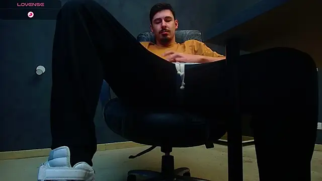 EnzoRace online show from 9, 11, 2025