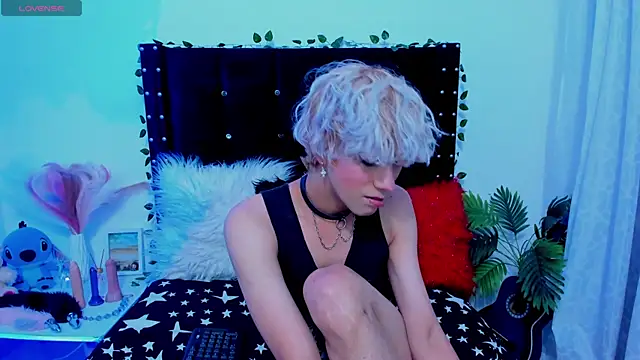 Cooperrosscute233 online show from 9, 11, 2025