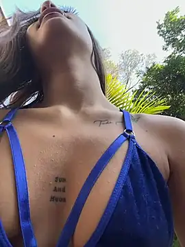 Snapshot of MystiqueXXX chatting on 9, 10, 2025 MystiqueXXX online show from 9, 10, 2025