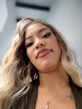 Snapshot of MystiqueXXX chatting on 24, 2, 2026 MystiqueXXX online show from 24, 2, 2026