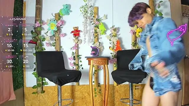 spicy adonhis online show from 28, 9, 2025