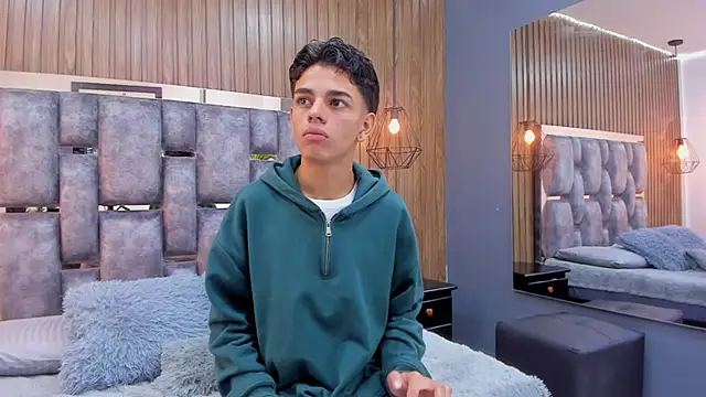 owen  johnson online show from 24, 11, 2025