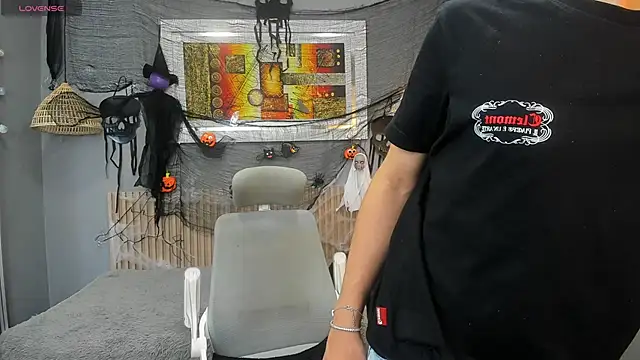 nathanclay online show from 18, 10, 2025