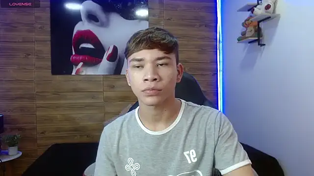 Snapshot of nathanclay chatting on 14, 5, 2026 nathanclay online show from 14, 5, 2026